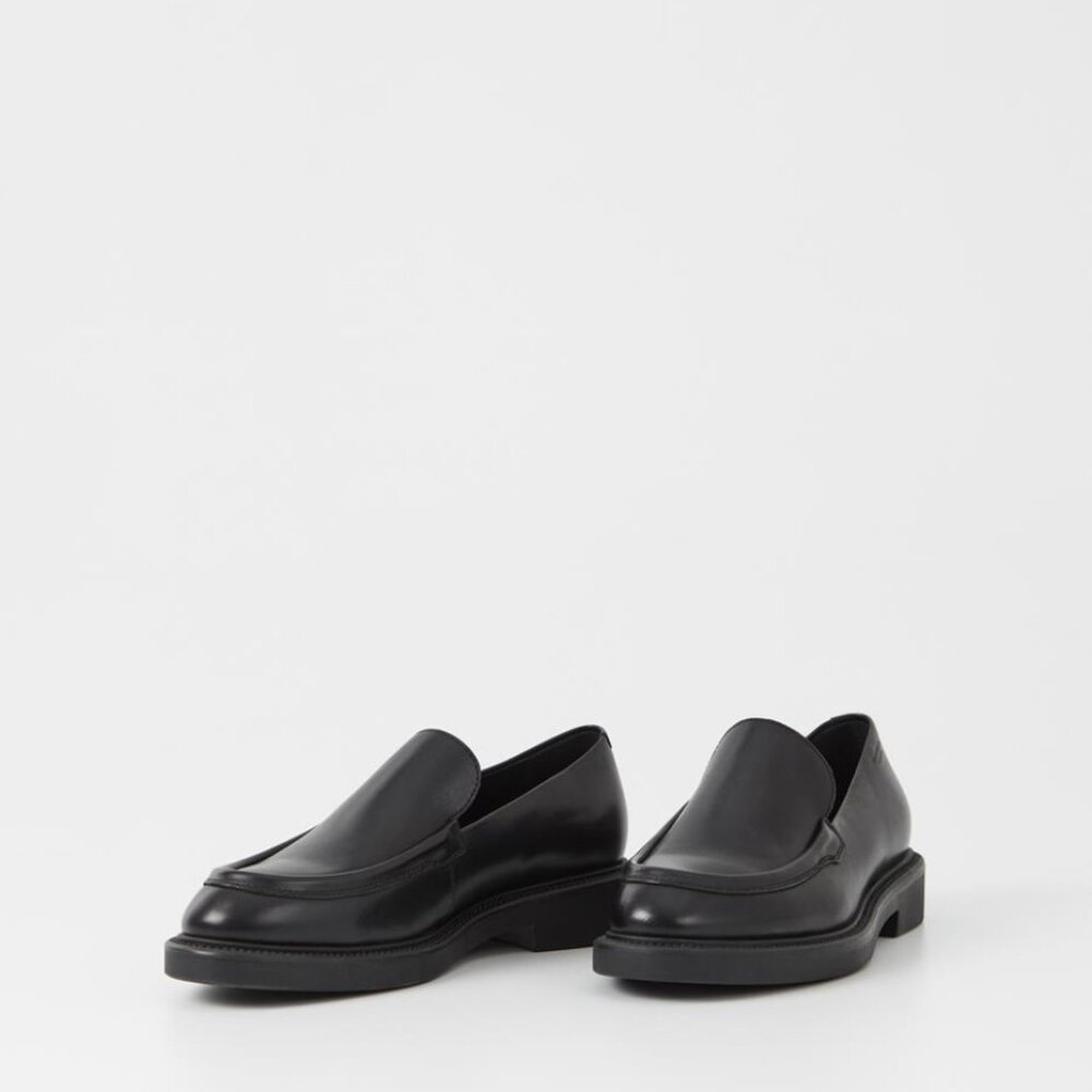 Vagabond Alice W Loafer Black Womens Size 10